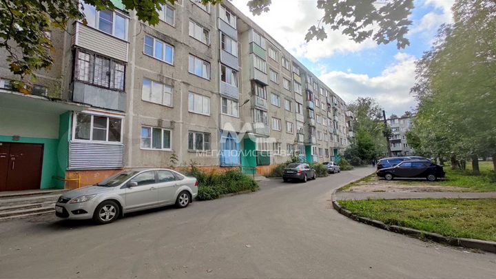 2-к. квартира, 49,6 м², 2/5 эт.