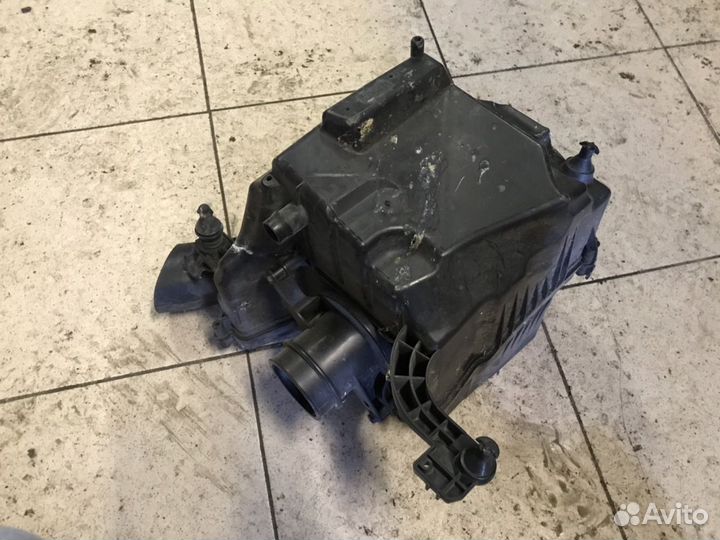 Корпус водушного фильтра Форд Фокус 2 3