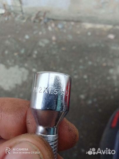 Колесные болты