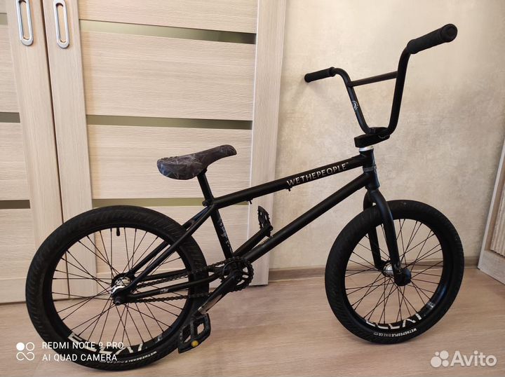 Трюковой велосипед BMX