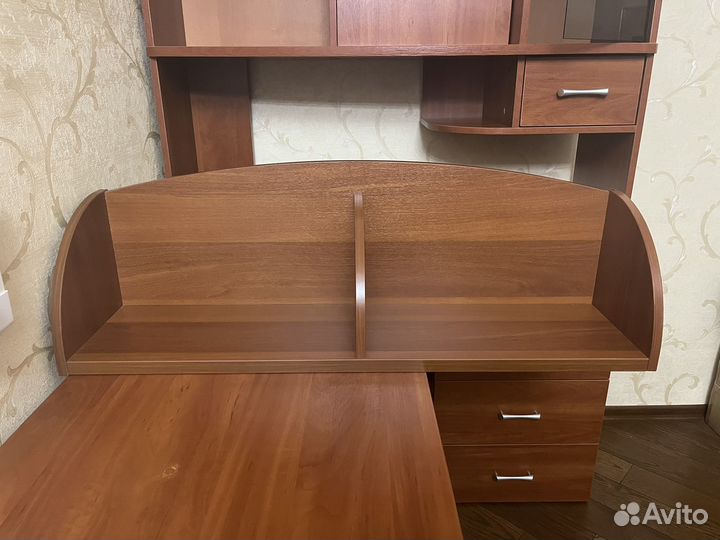 Полка навесная бу