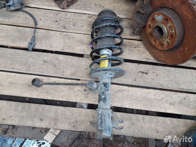 Стойка левая Швроле Авео т250