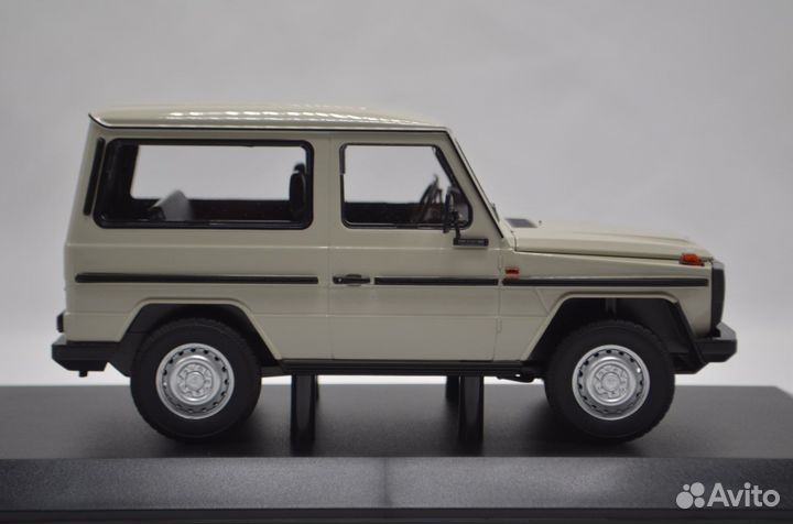 Mercedes-Benz G-Model (SWB) 1980, Minichamps, 1/18