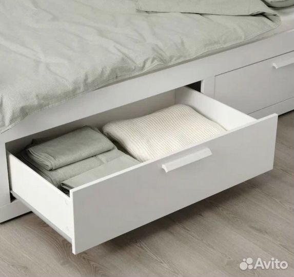 Кровать кушетка IKEA бримнэс