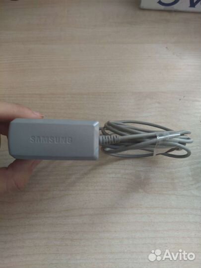З/У Samsung atadm10ese