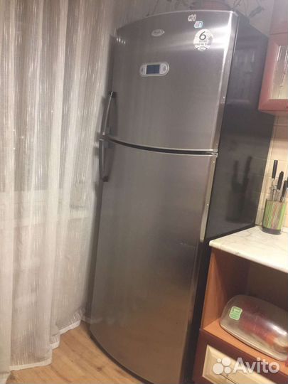 Холодильник whirlpool