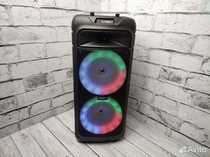 Мощная и большая колонка с караоке, новая