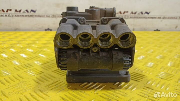 Главный тормозной кран Man Tgl