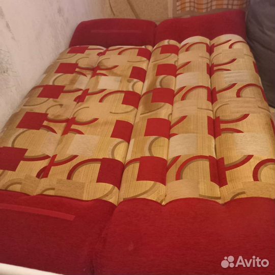 Диван и 2 кресла