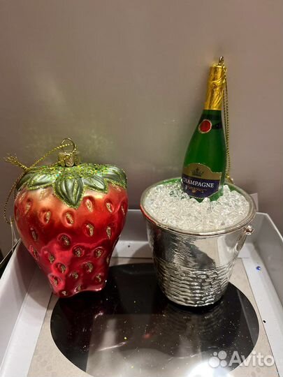 Новогодние игрушки