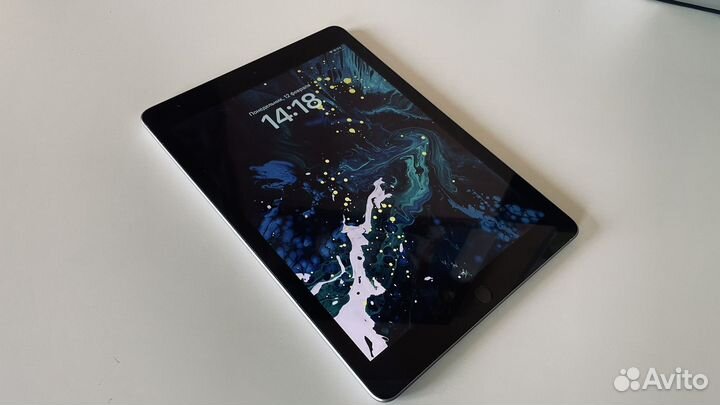 iPad 9,7 (2018) 32Гб Wi-Fi