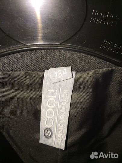 Пиджак новый школьный