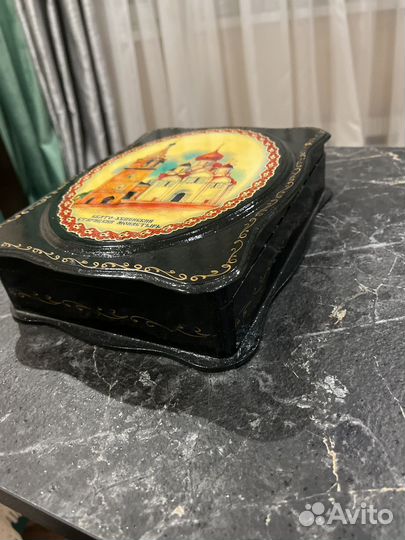 Деревянная шкатулка большая