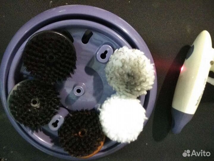 Электрическая обувная щётка