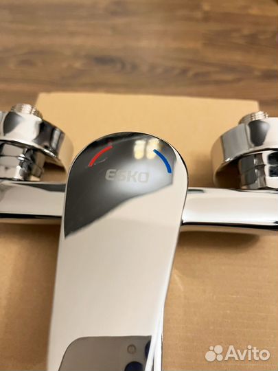 Смеситель для ванны