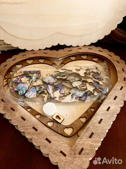 Деревянные пазлы в форме сердца