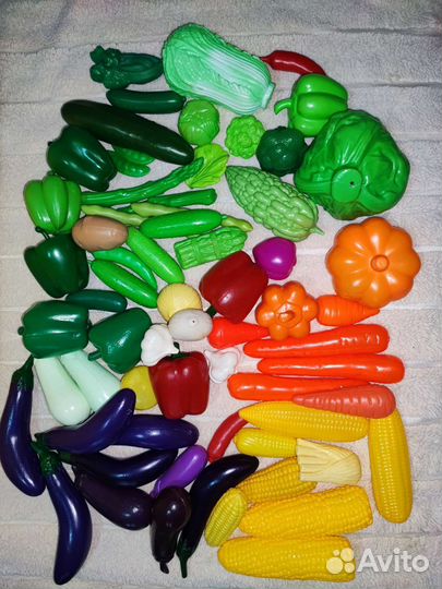 Продукты игрушечные, большой ящик