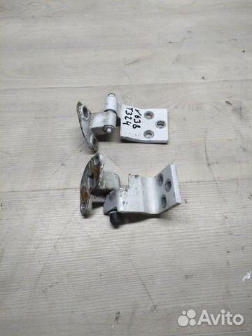 Петли двери Mercedes Vito W638 OM611 2002