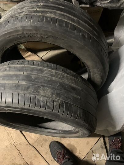 Michelin Energy Saver 245/45 R18