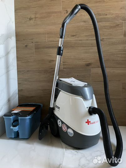 Пылесос Karcher DS 5600 Mediclean