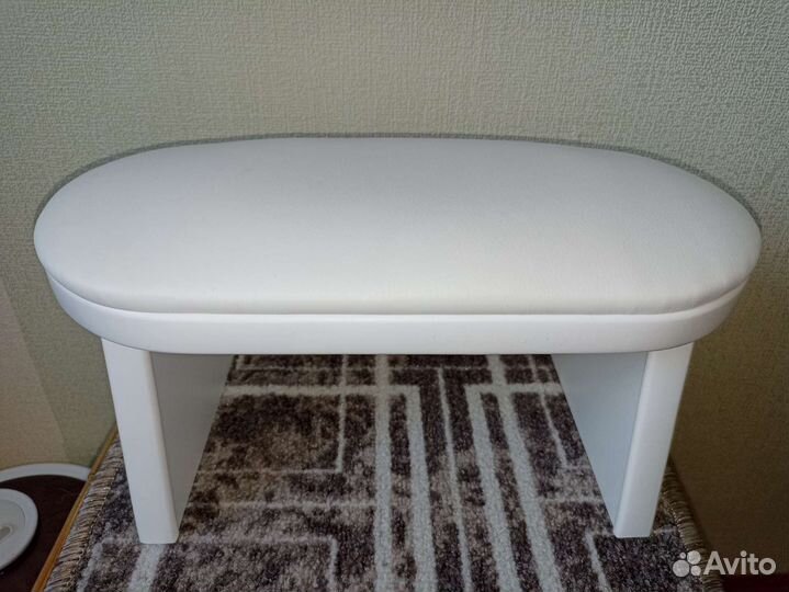 Подставка для рук маникюрная