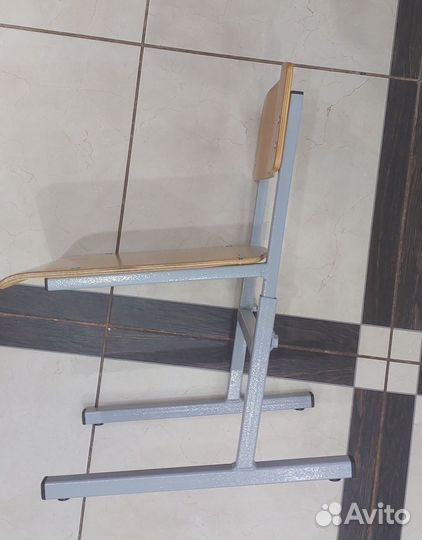 Детские стулья