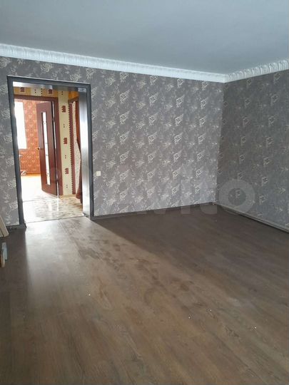 3-к. квартира, 89,8 м², 1/2 эт.