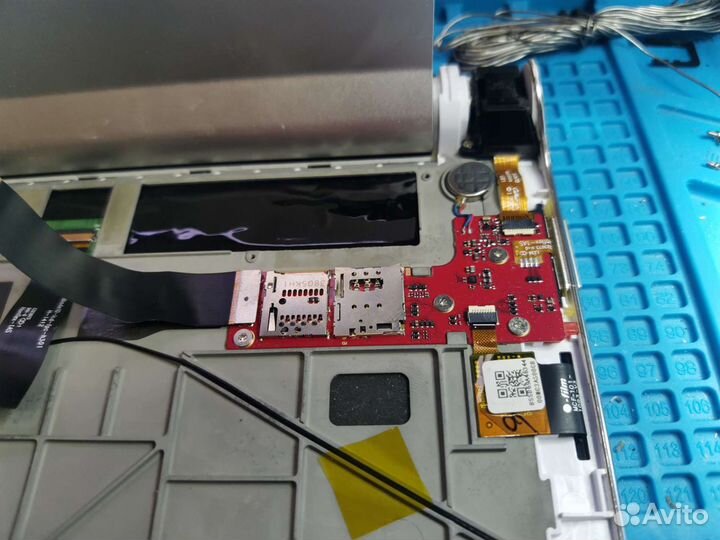 Планшет lenovo yoga tablet 10 (60047)