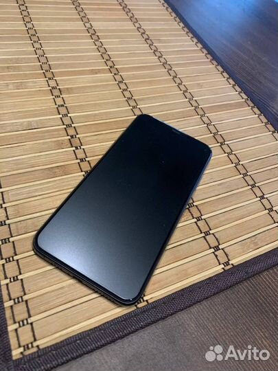 iPhone 11 Pro Max, 256 ГБ