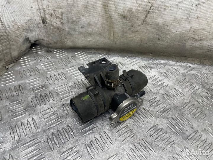 Тройник системы охлаждения Mitsubishi Lancer 10