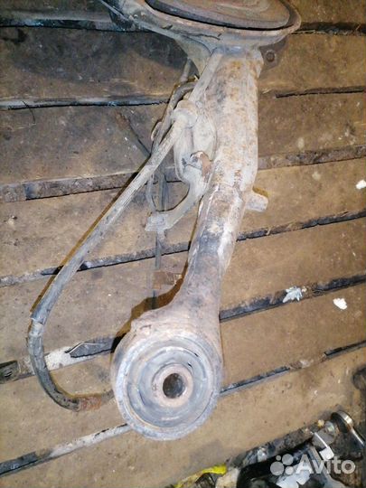 Кулак задний левый Chery Tiggo (T11)