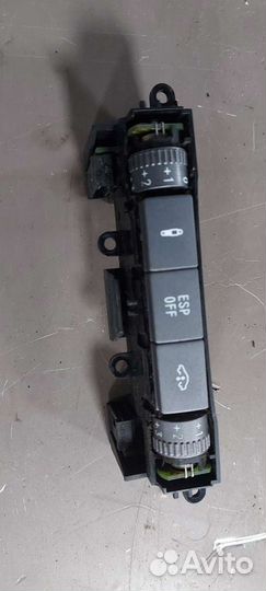 Блок кнопок на Volkswagen Phaeton