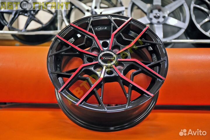 Диск литой RGW 03 R14*5.5 4*100/114,3 ET +38 цо 73,1мм (T338)