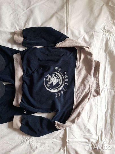 Спортивный костюм