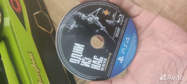 Sony PS4 500gb + 3 игры