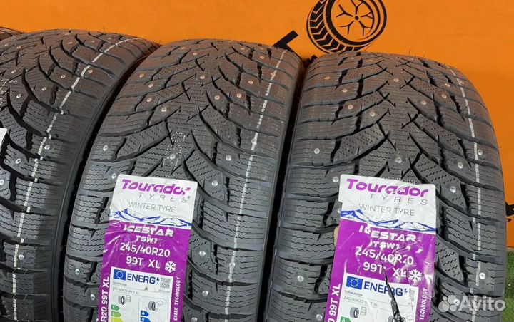 Tourador Ice Star TSW1 245/40 R20 и 275/35 R20 37U