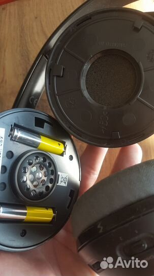 Беспроводные наушники Philips SBC HC8435