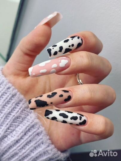 Маникюр с покрытием Наращивание Педикюр