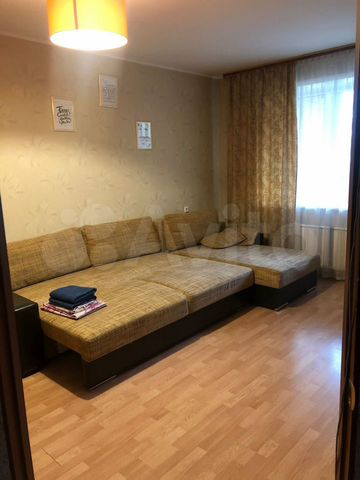 1-к. квартира, 42 м², 1/12 эт.