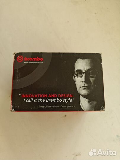 Дисковые тормозные колодки задние brembo P44013