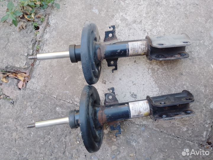 Амортизаторы Рено