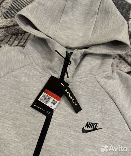 Кофта зипка nike tech fleece