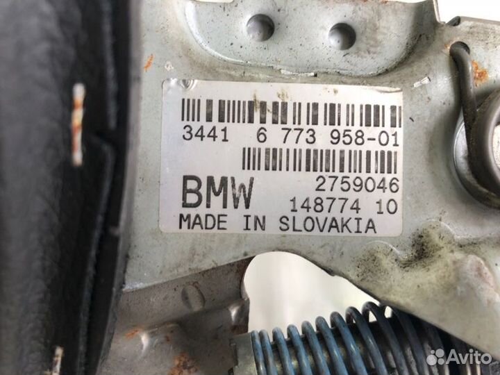 Ручка ручника Bmw 5 E60 N52B30 2009