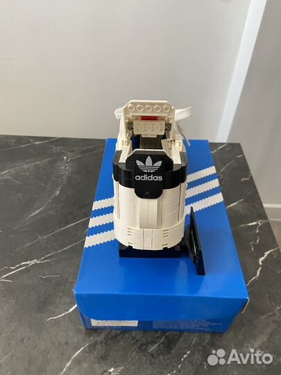 Конструктор adidas lego