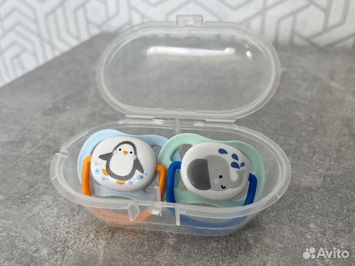 Соски пустышки avent 0-6 месяцев новые