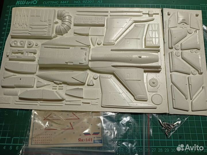 Сборная модель самолета 1 72