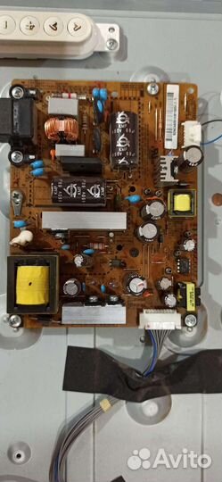 Разбор LG 32LN536V