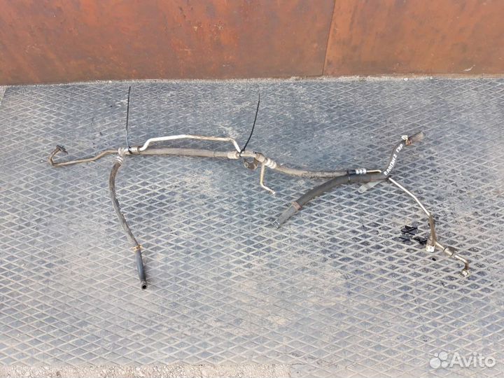 Трубка гура Напорный Рено Логан 2 8 клапанный