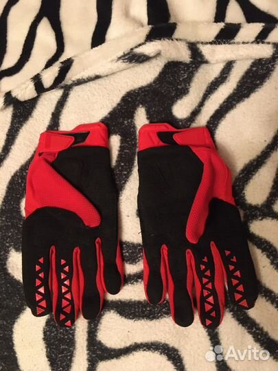 Мотоперчатки 100 airmatic RED black