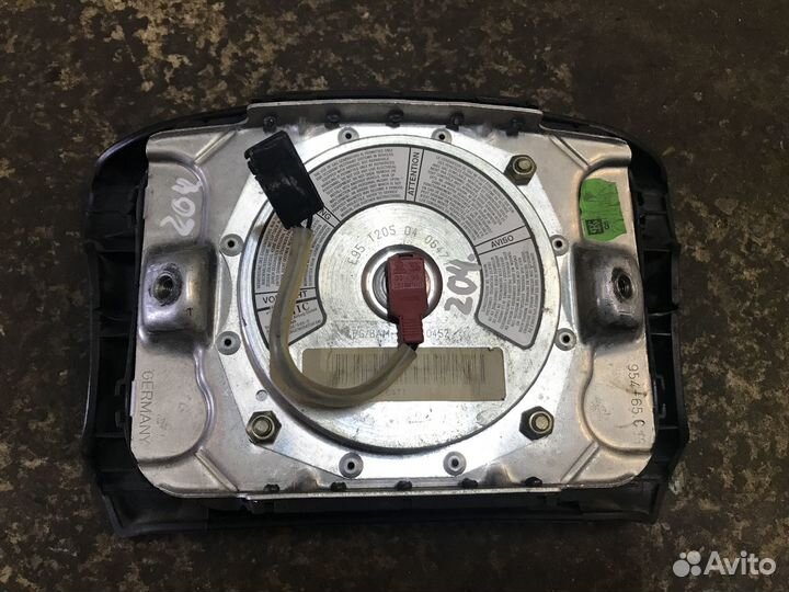 Подушка безопасности водителя Audi А4 B5